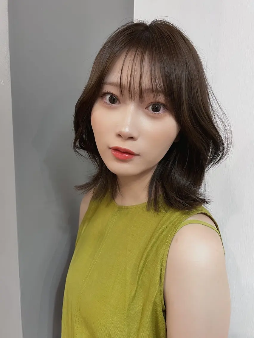 ミディアム カット ヘアカラー トリートメント 安井 貞好のヘアスタイル
