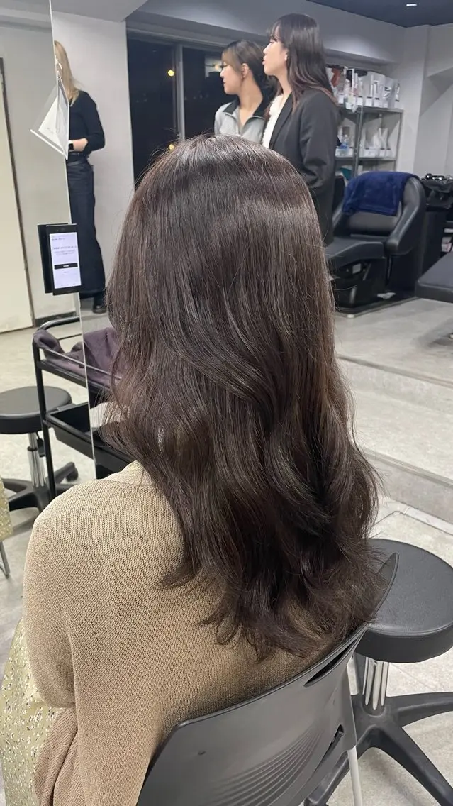 ロング カラー ふわっと抜け感🫧 ブラウンベージュ🤎のヘアスタイル