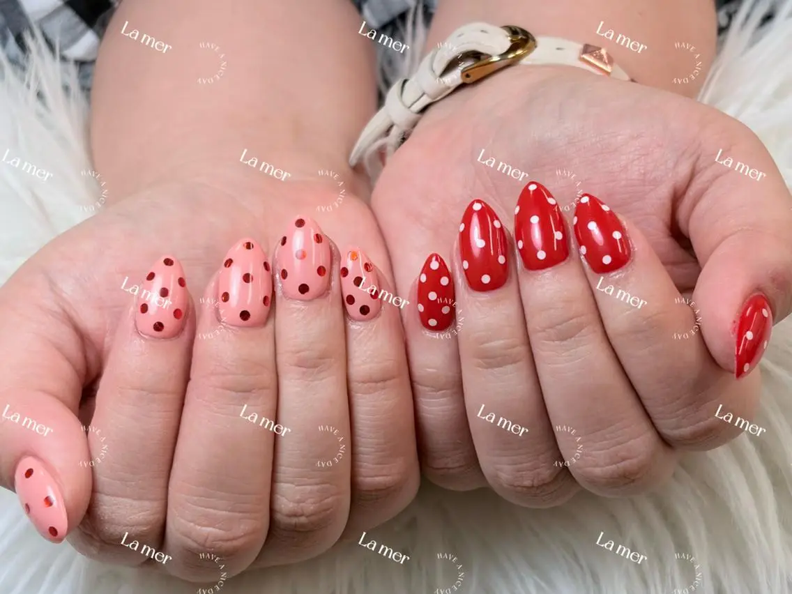ネイル ハンドネイル ハンドケア hikikibyee ♡のネイルデザイン