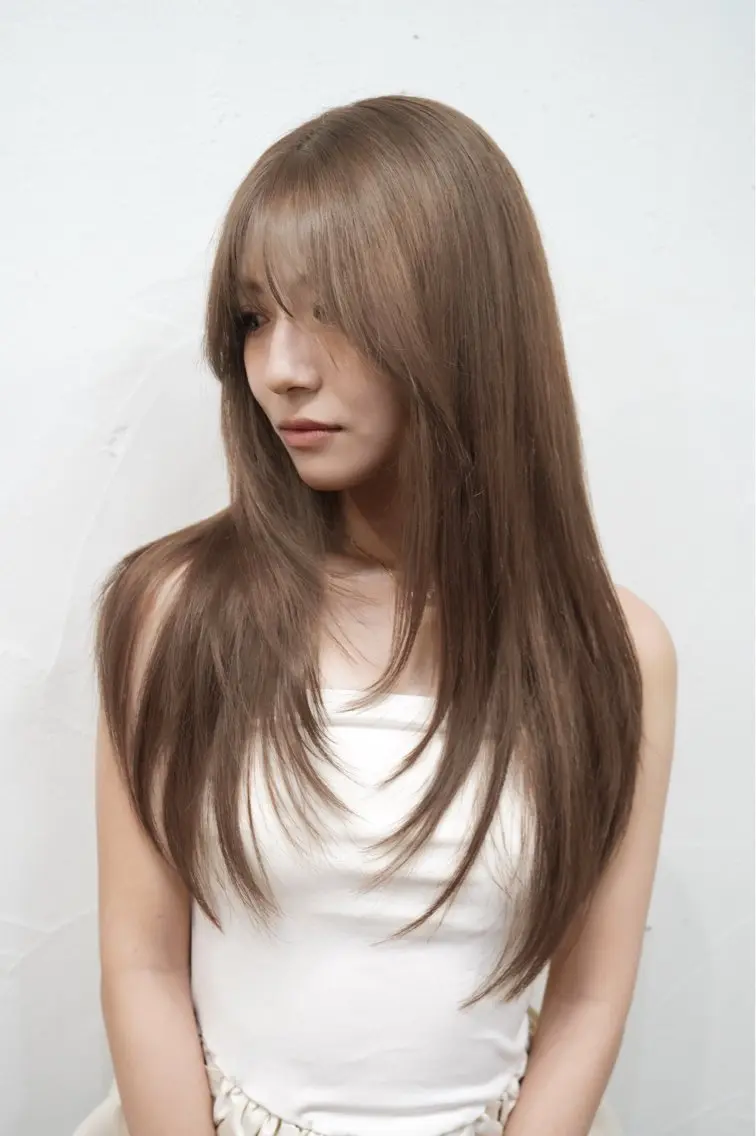 ロング カラー カット ヘアカラー トリートメント 赤み消し/透明 感カラー🫧みらいのヘアスタイル