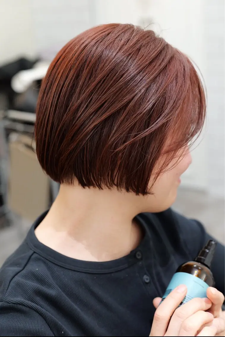 ショート ボブ レイヤーカット カット バレイヤージュモデル 募集👒ヨンスクのヘアスタイル