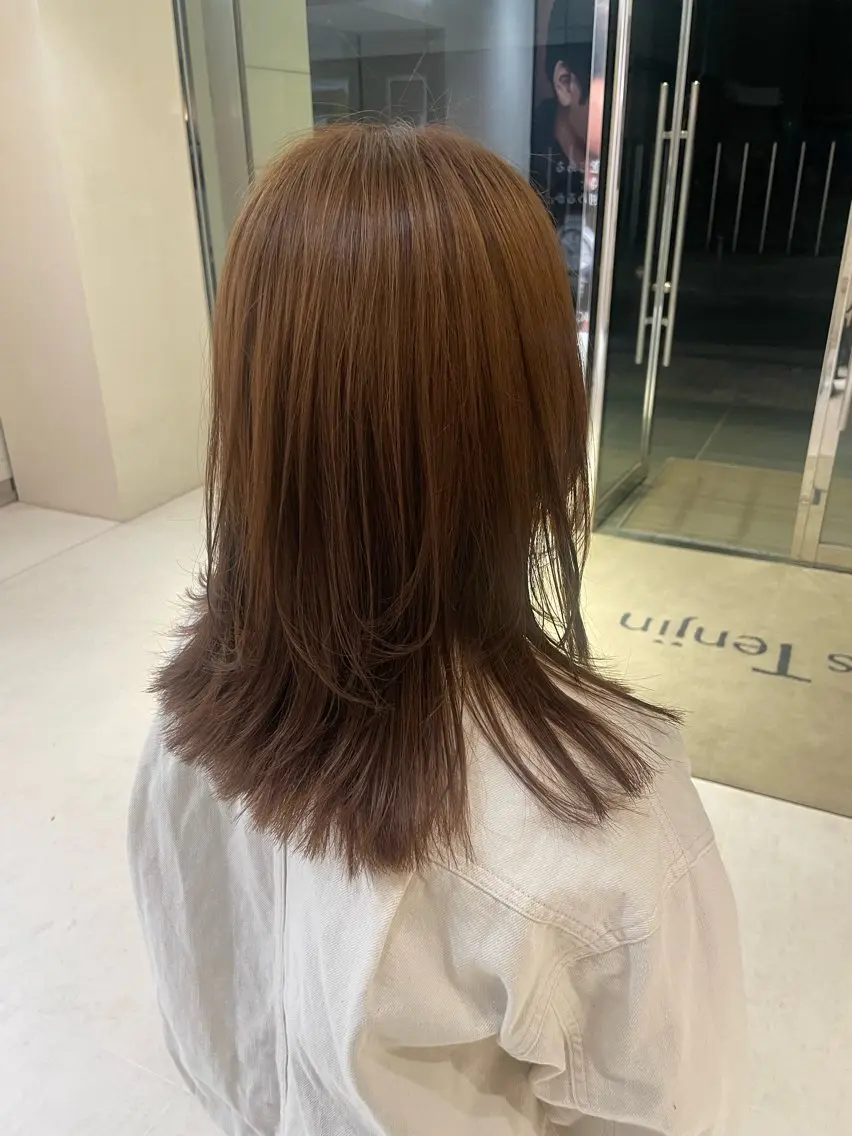 ミディアム くびれヘア カット ⭐️ダブルカラー推し lisaaaa⭐️のヘアスタイル