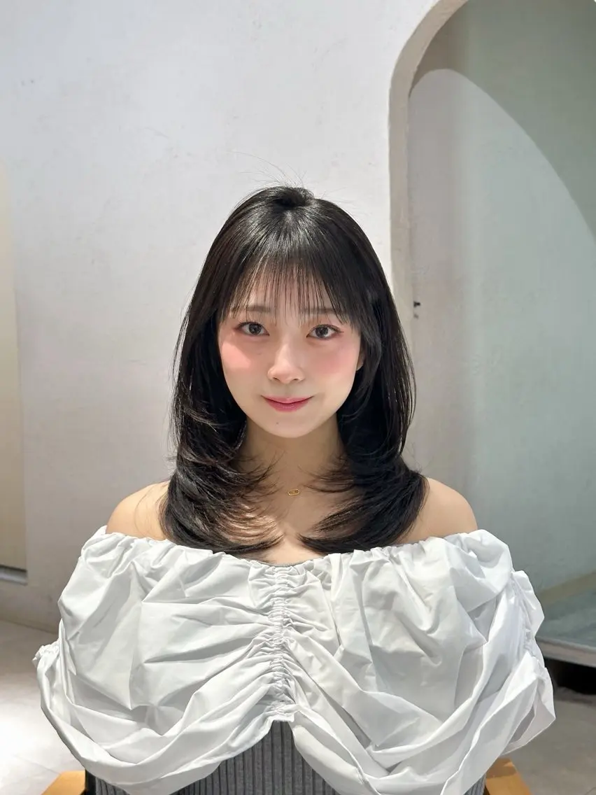セミロング Unami/新宿 TSUKIのヘアスタイル