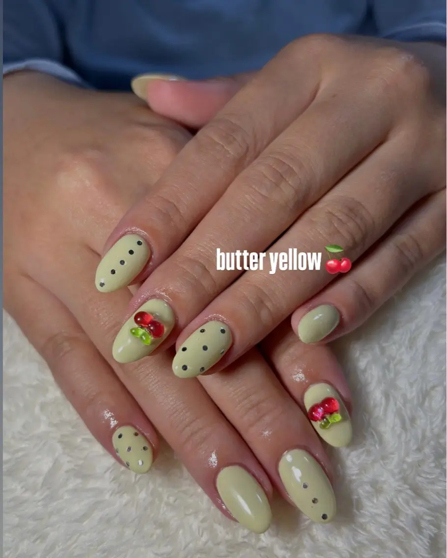 ネイル ハンドネイル KukuLily kouのネイルデザイン