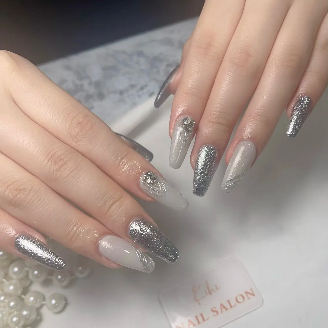 ネイル アートネイル フレンチネイル ジェルネイル グラデーション 韓国ネイル ハンドネイル 💕鈴木ユリ パラジェル/オフ無料のネイルデザイン