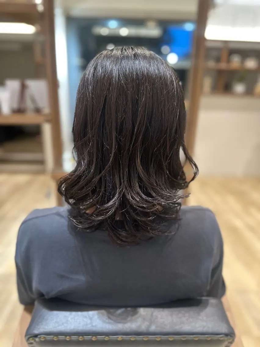 パーマ デジタルパーマ カット パーマ 石原 麻菜のヘアスタイル