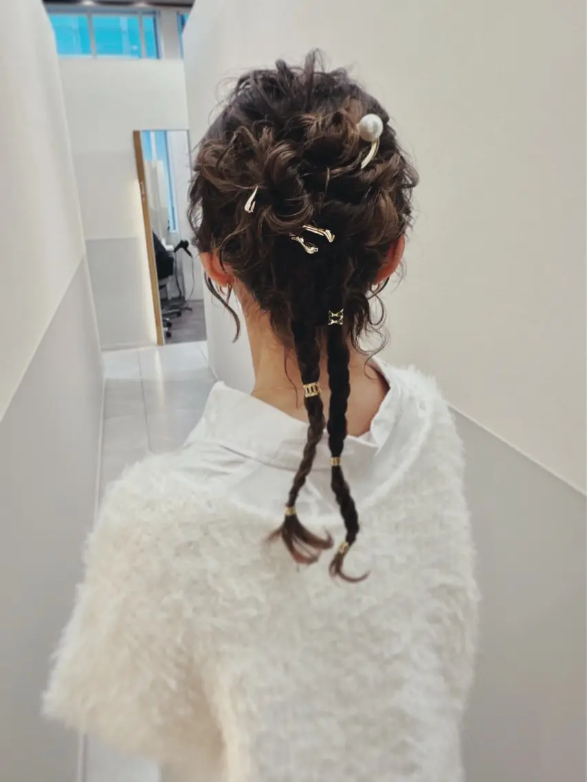 ロング ヘアセット ニュアンスヘア chinariのヘアスタイル
