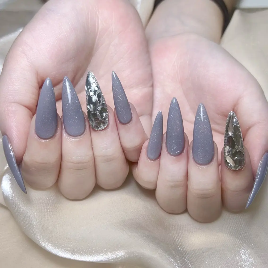メンズ ネイル メンズ韓国風 アートネイル オーロラネイル ガーリー キラキラネイル ハンドネイル Nail salon 木にいるのネイルデザイン