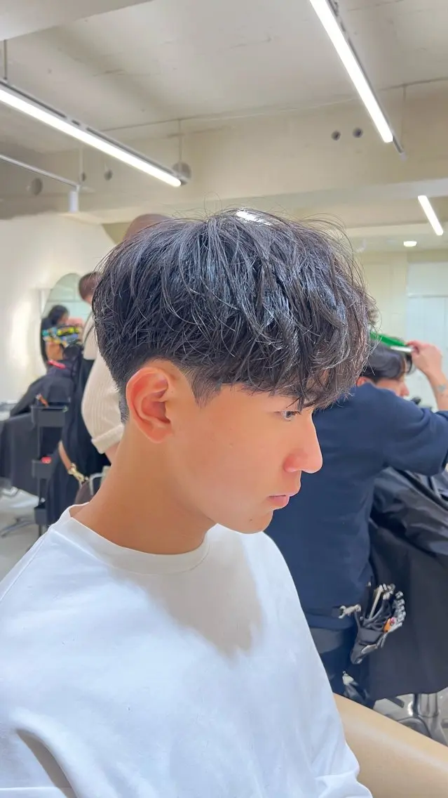 メンズ 横浜/ショート/ レイヤーカットのヘアスタイル