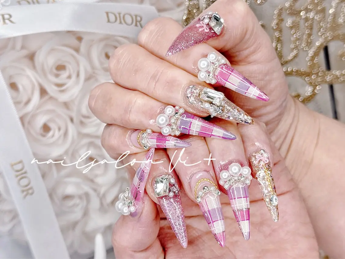 ネイル ハンドネイル ✨Nailsalon Vi+✨のネイルデザイン