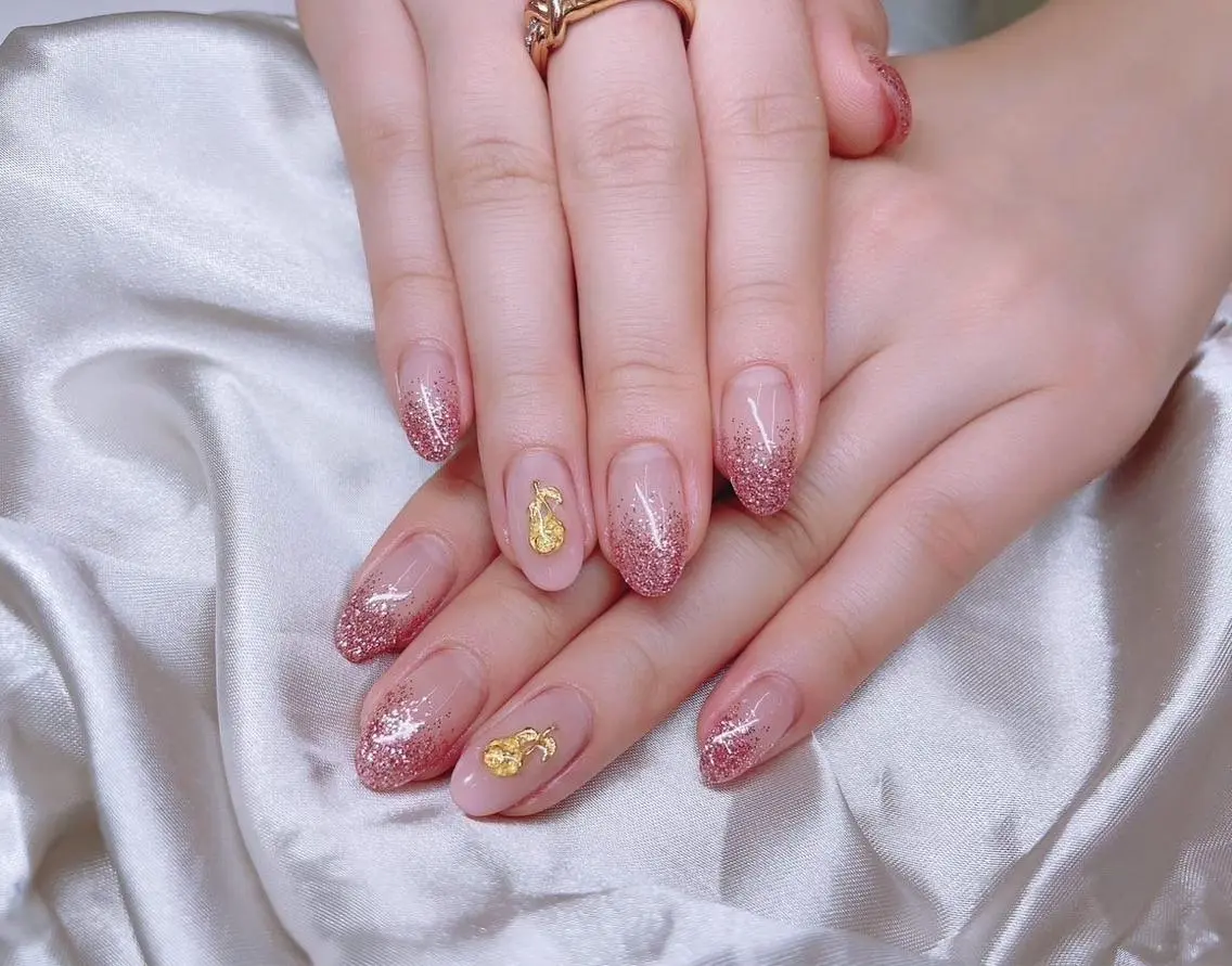 ネイル 入学式 フラッシュネイル ジェルネイル グラデーション 卒業式 Lilas Nailのネイルデザイン