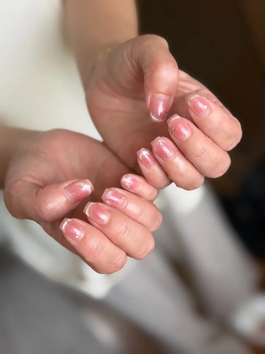 ネイル チークネイル フレンチネイル マグネットネイル マグネットフレンチ ハンドネイル VENa eye＆ nail salonのマツエク・マツパデザイン