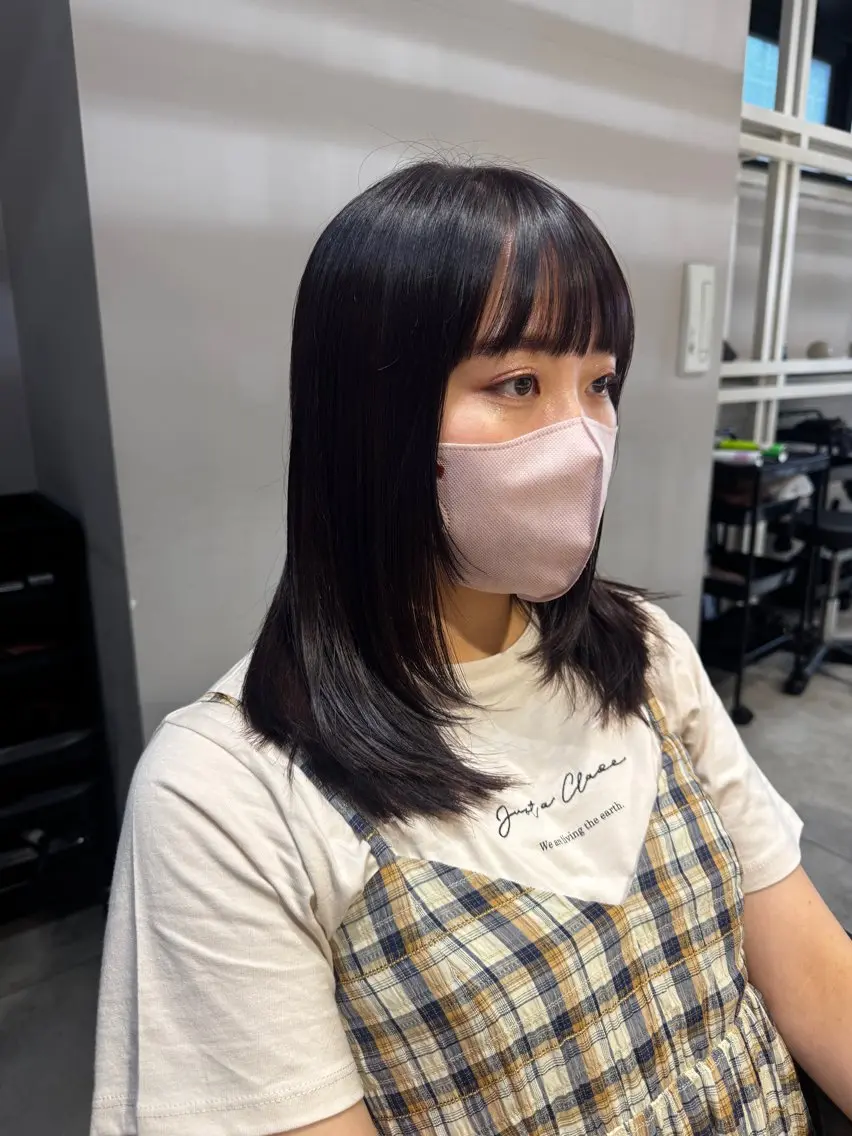 ミディアム カラー レイヤーカット トリートメント 似合う髪型が 分からない方へのヘアスタイル