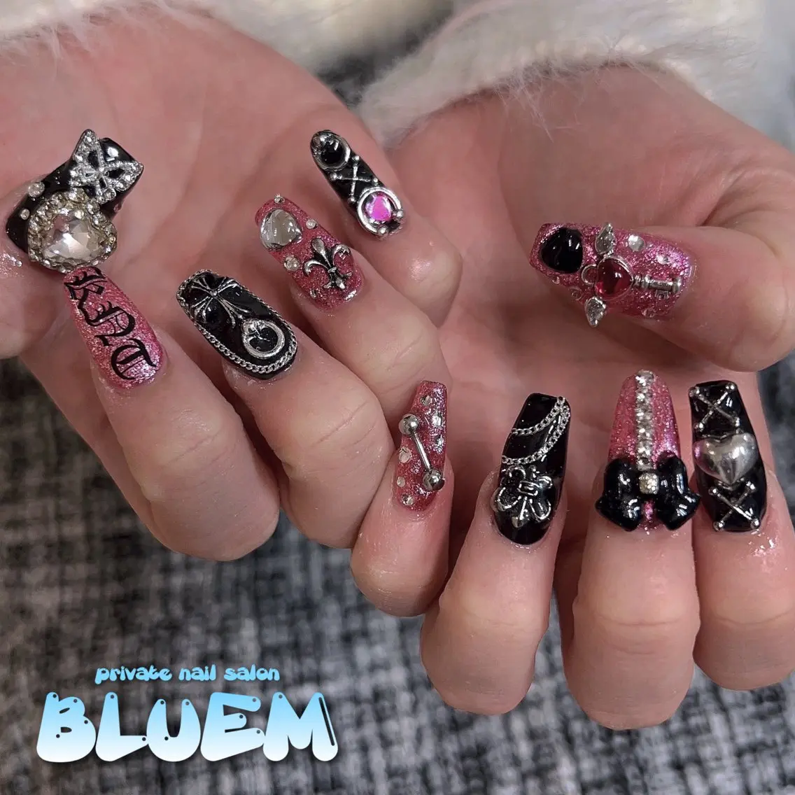 ネイル ハンドネイル BLUEM なな🐶のネイルデザイン