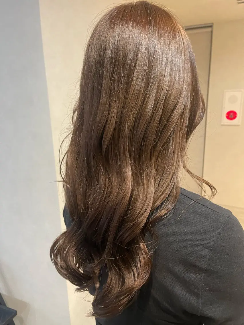 ロング ヘアカラー AMATORA SPA/福井美悠のヘアスタイル