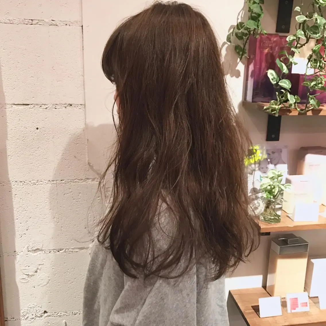 ロング カラー パーマ ベージュカラー emme エミィ/立川のヘアスタイル