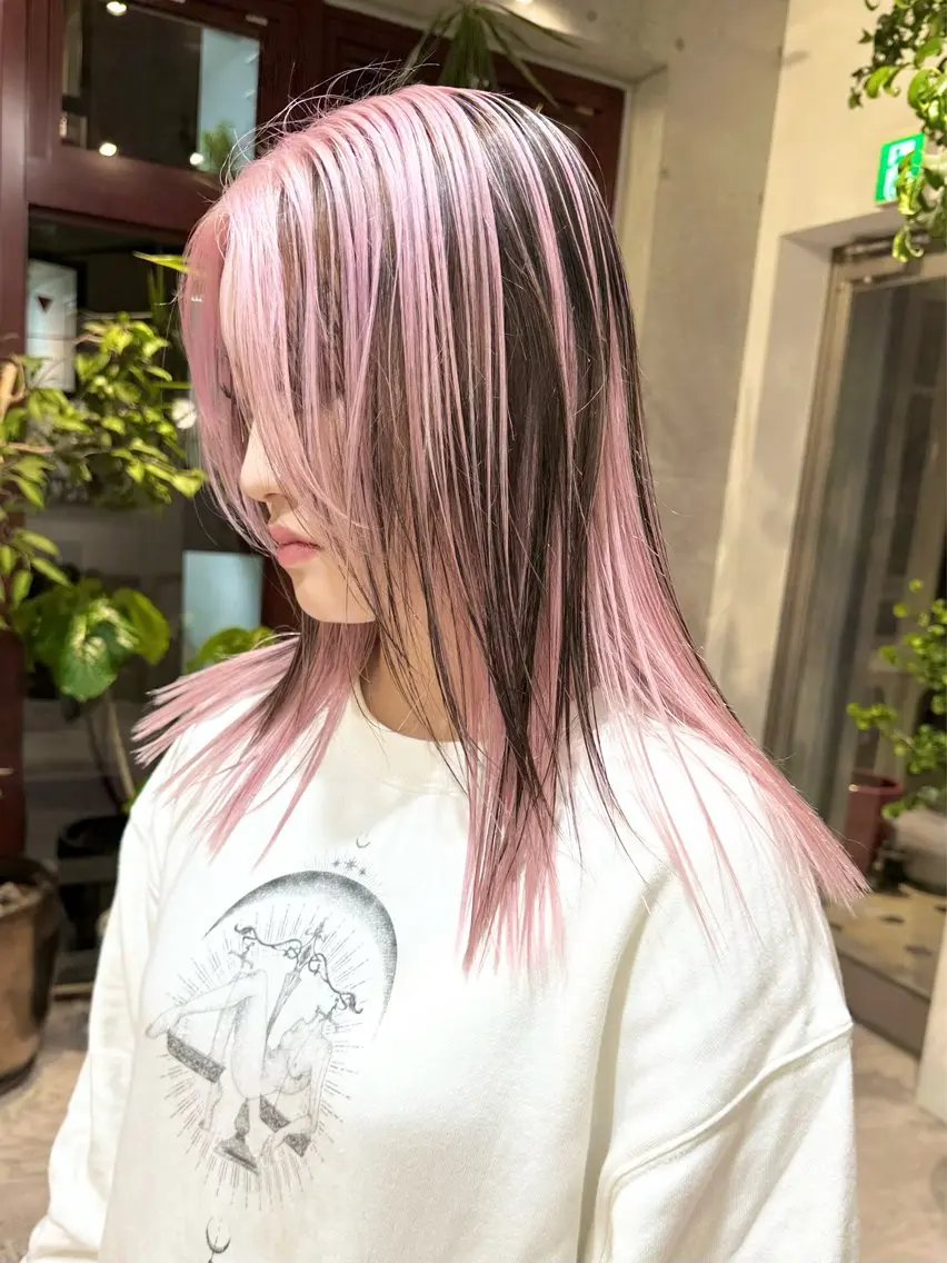 ミディアム カラー デザインカラー ヘアカラー トリートメント ヘッドスパ ヘアセット kai .のヘアスタイル