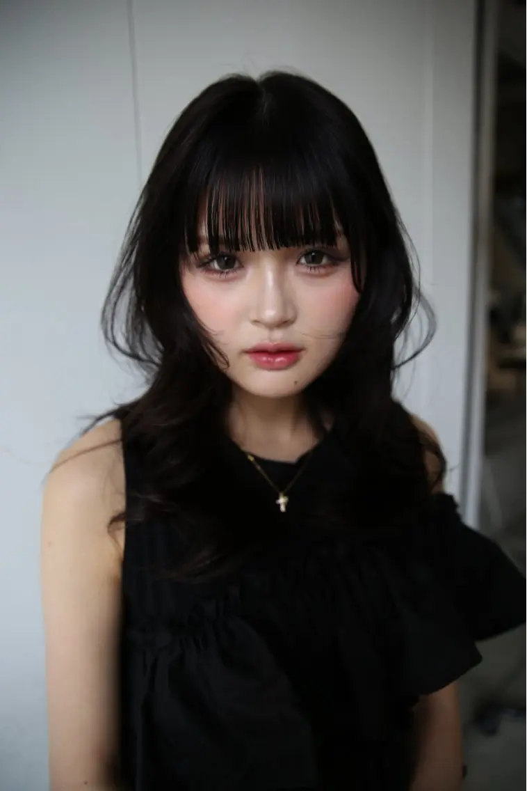ミディアム カット ヘアカラー 🎀抜け感ナチュラル 🎵asuna🪽のヘアスタイル