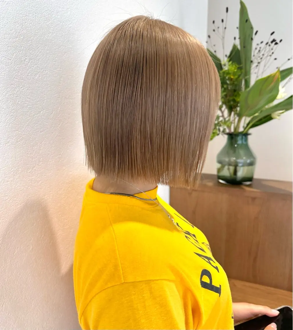 ショート カラー ベージュカラー カット ヘアカラー トリートメント ハイトーン/エクステ /🎀YUINA🎀のヘアスタイル