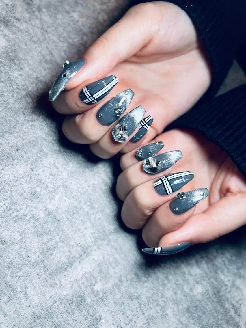 ネイル 持ち込み TRUE LA NAIL.のネイルデザイン