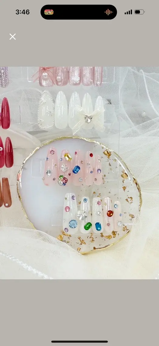 ネイル アートネイル フレンチネイル ジェルネイル ガラスフレンチ ハート Queeens nailのネイルデザイン
