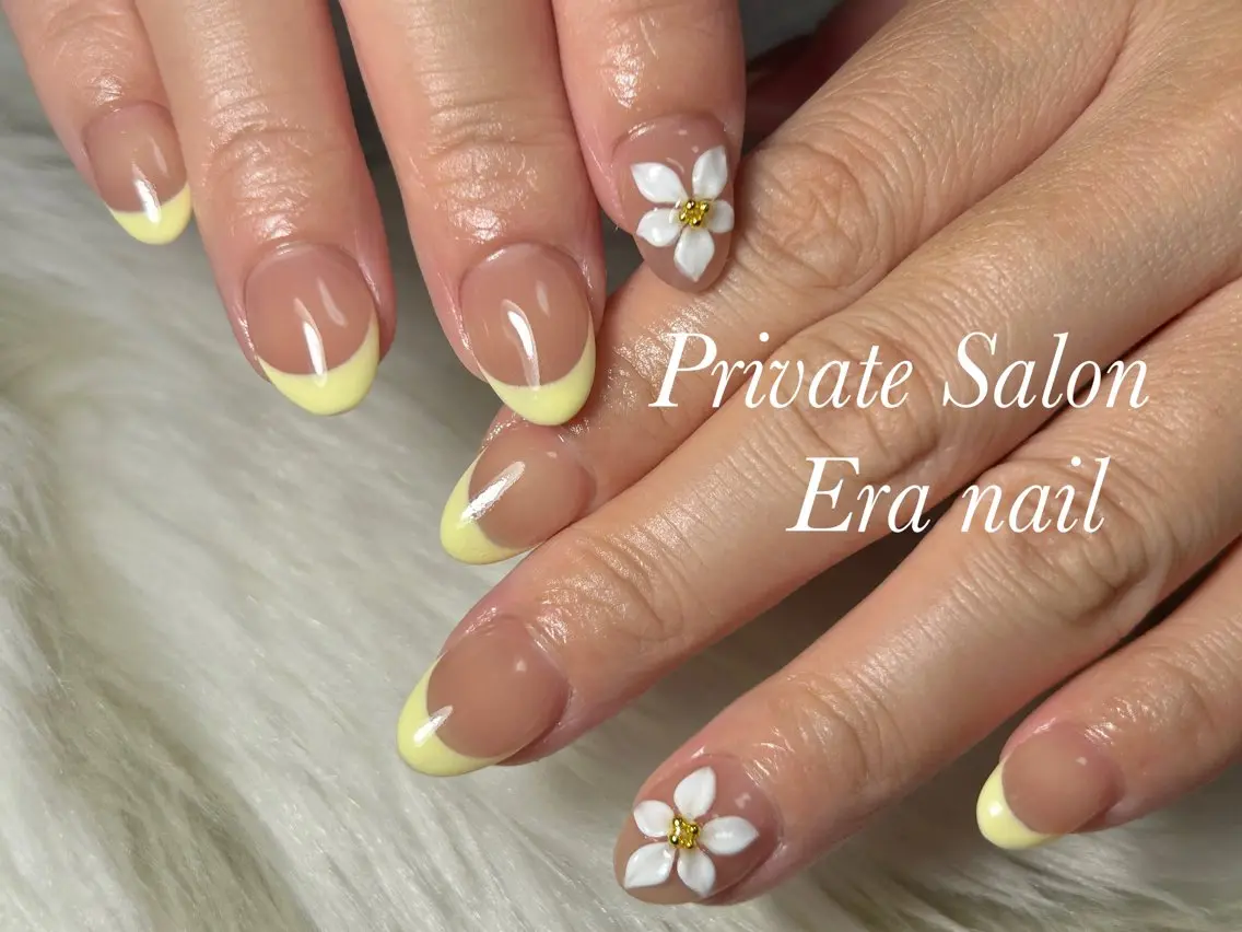ネイル フラワーネイル フレンチネイル ハンドネイル Era nailのネイルデザイン