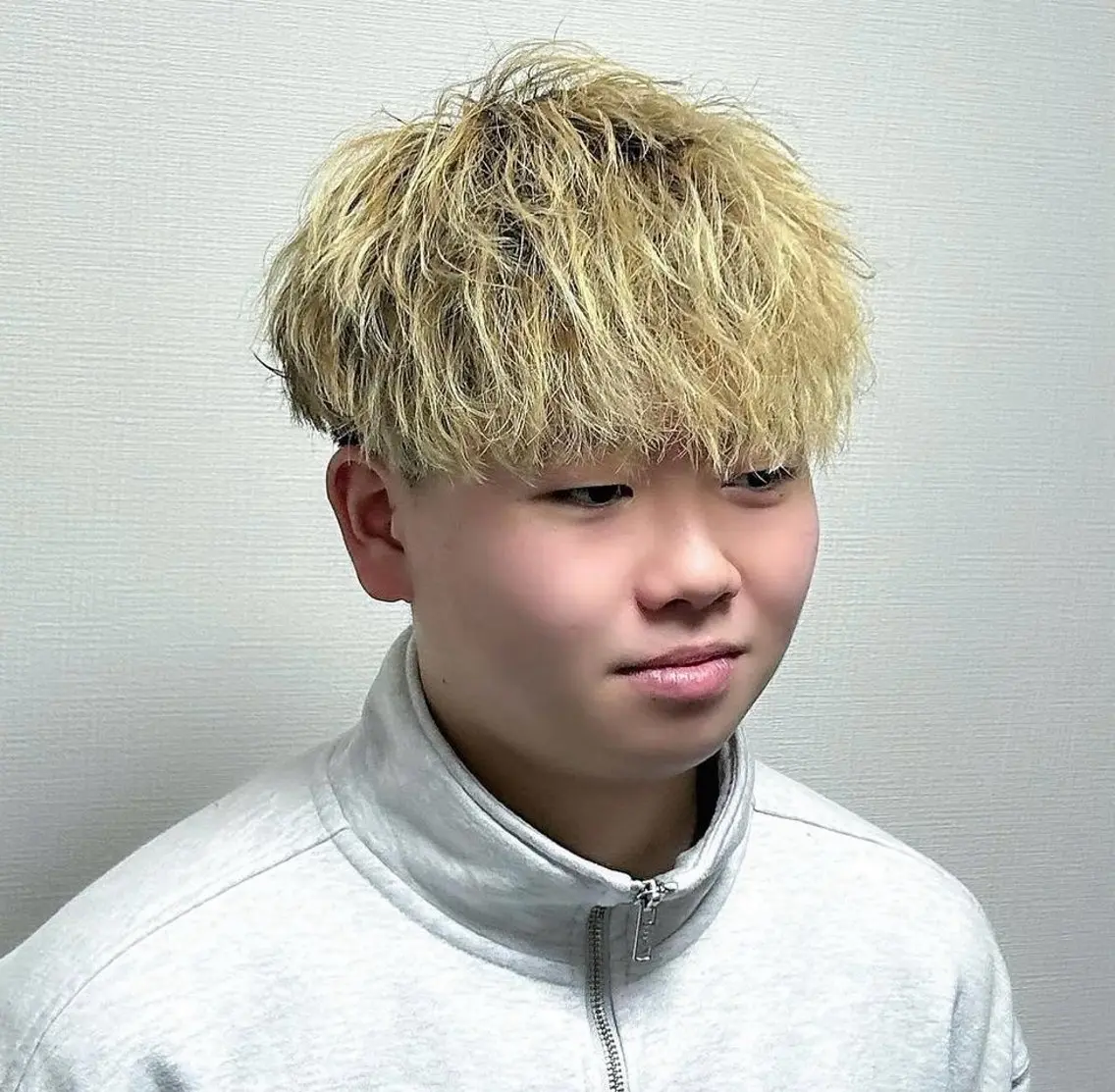 ショート カラー メンズ 音頭 津田沼 ニュアンス,フェザーのヘアスタイル
