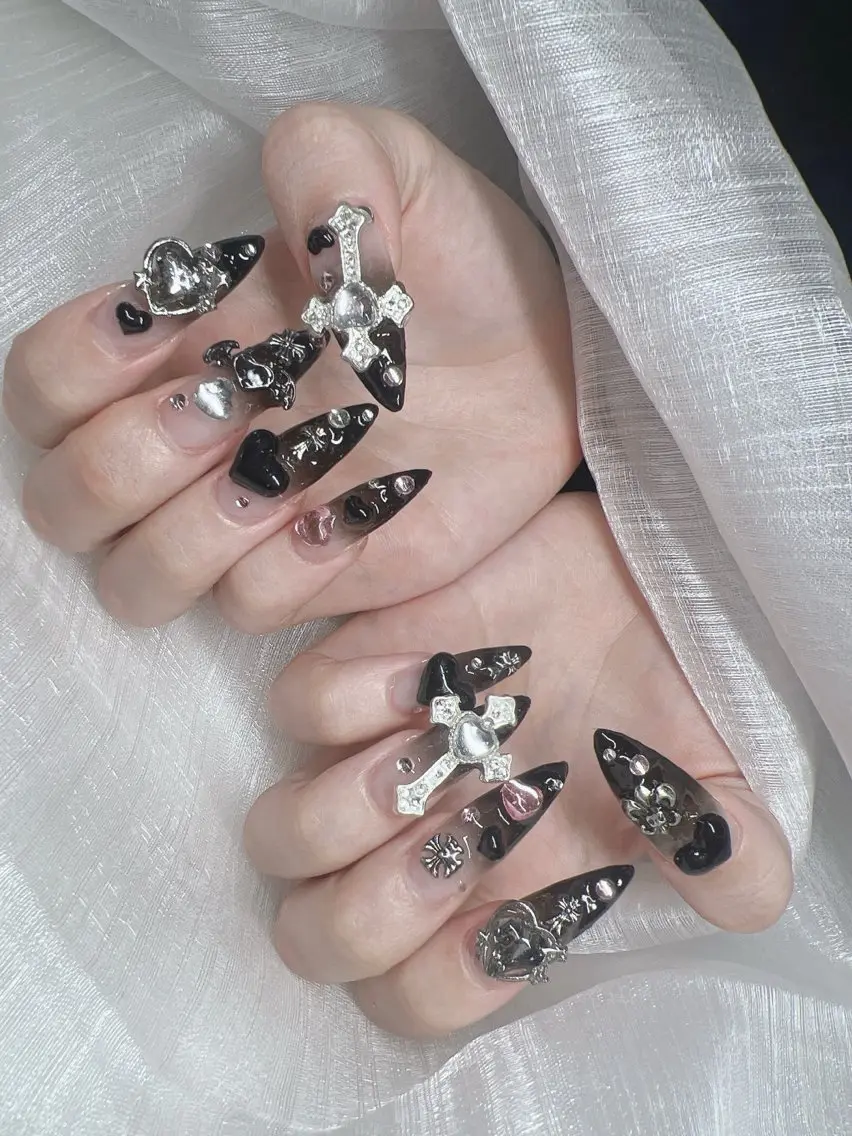 ネイル ハンドネイル Lee Nails チップ長さだし専門店のネイルデザイン