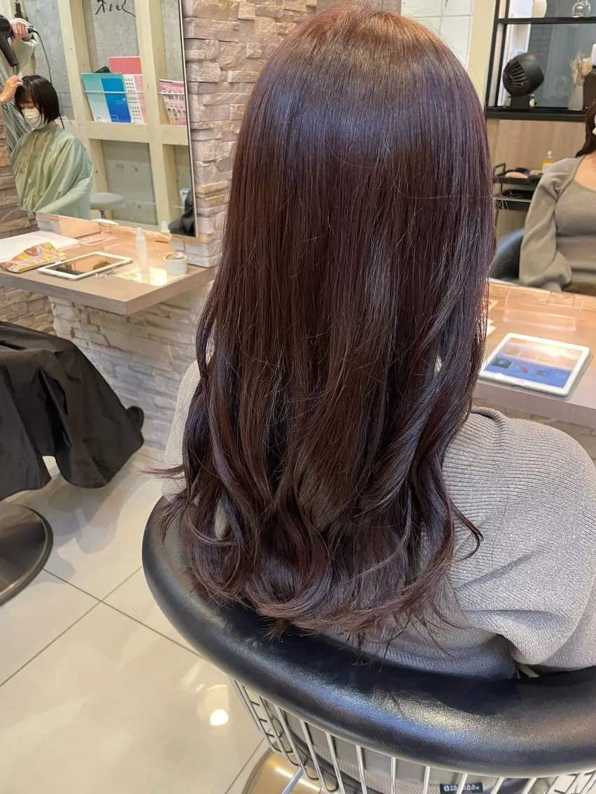 ロング カット ヘアカラー mao♡ベージュ/ 顔周りカットのヘアスタイル