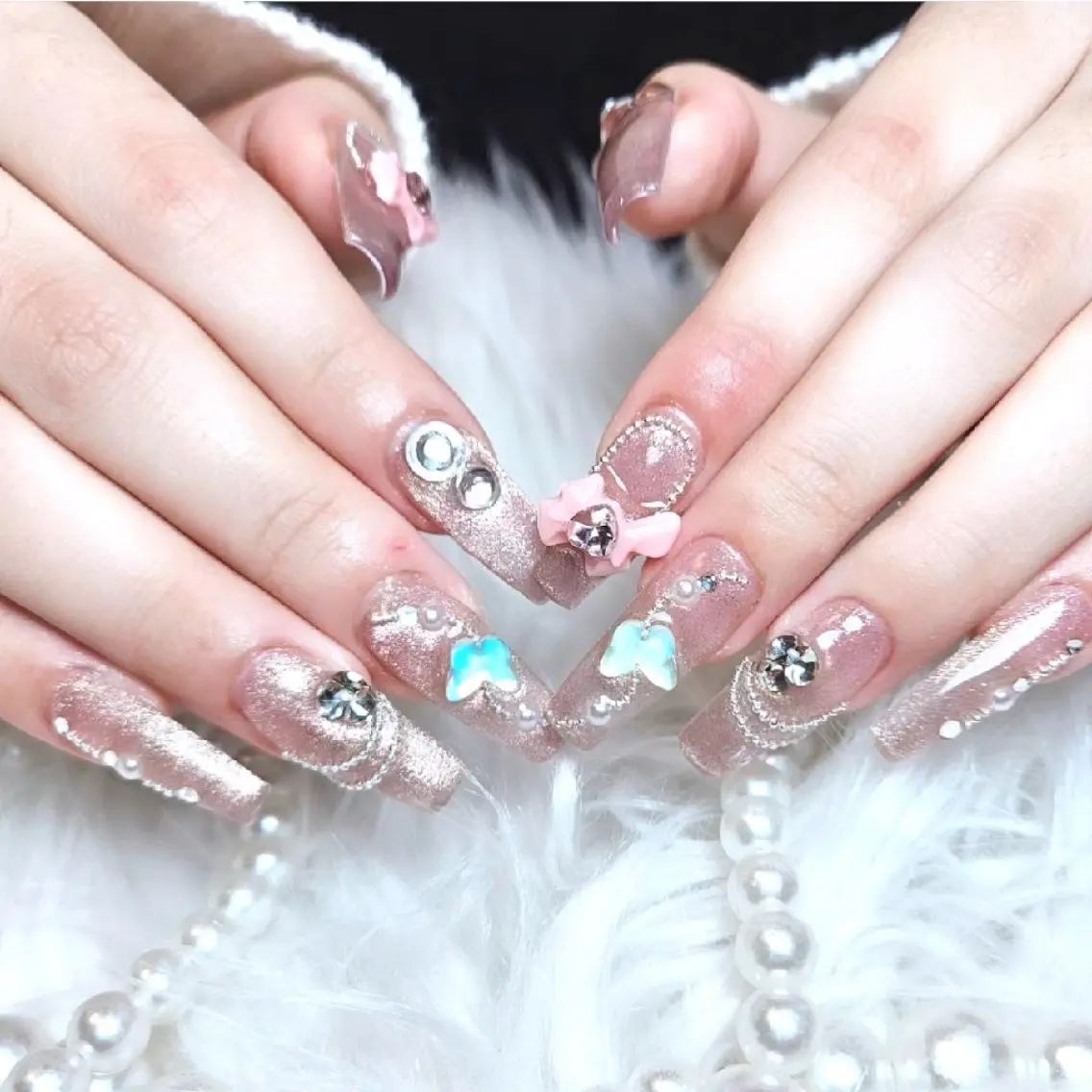ネイル 🍭Yun nail hyejin🌸のネイルデザイン