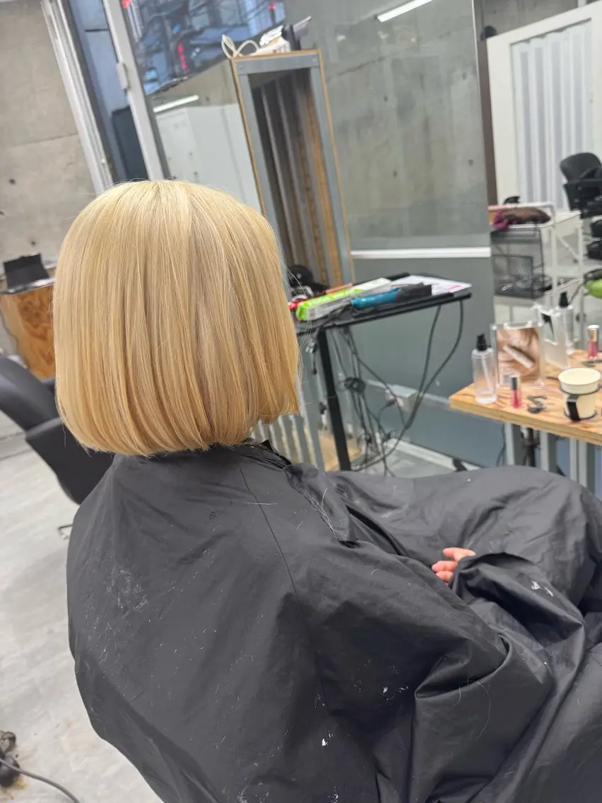 ショート カラー 切りっぱなしボブ ボブ ヘアカラー トリートメント 艶髪✨ブリーチ職人 yasuのヘアスタイル