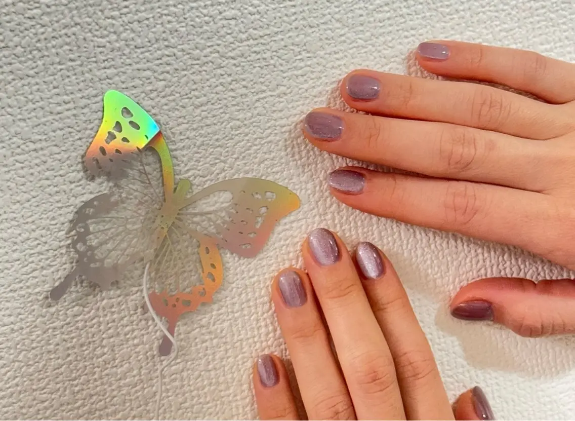 ネイル フレンチネイル グラデーション キラキラネイル 韓国ネイル マグネットネイル ハンドネイル 🎀🎀YooLi Nail Salonのネイルデザイン