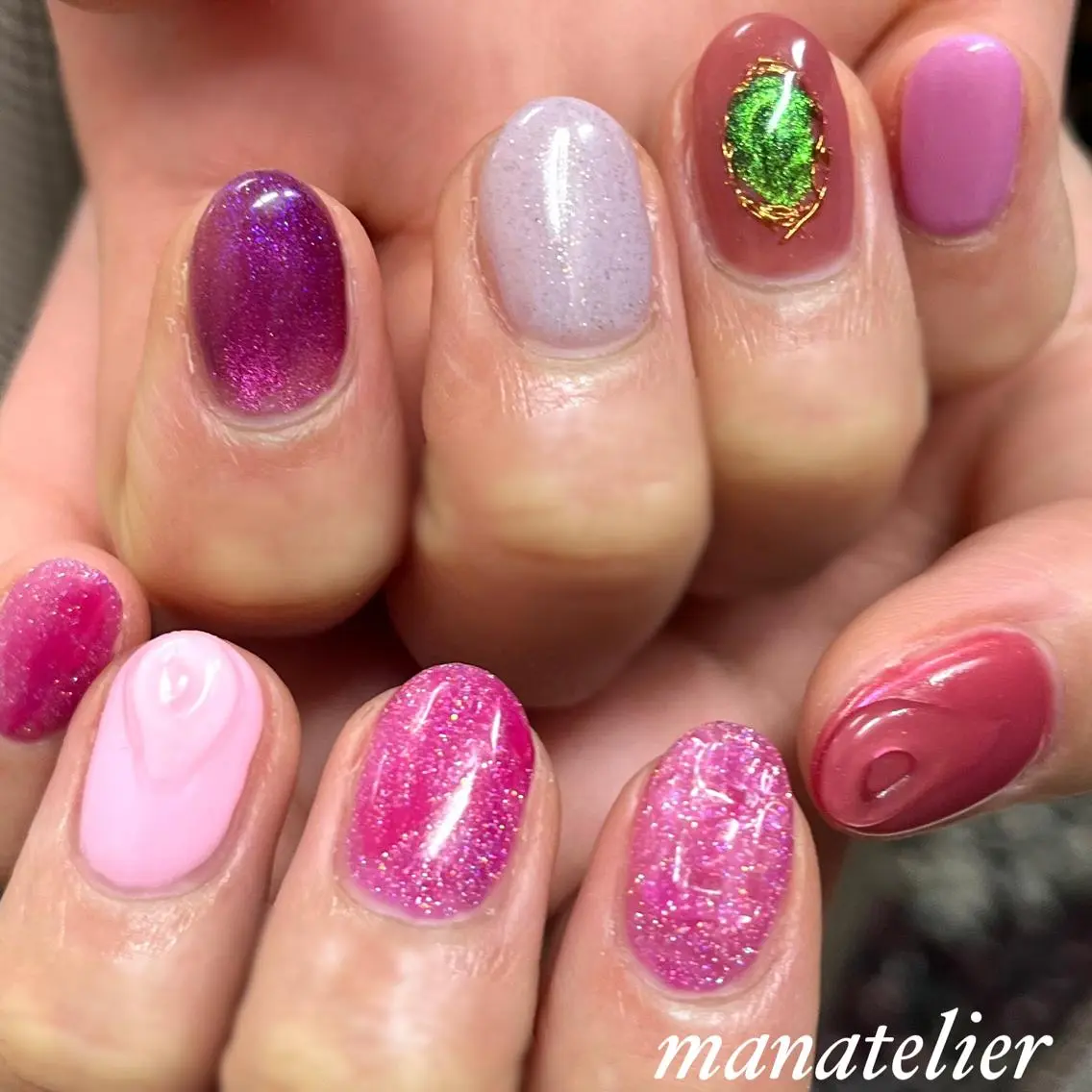 ネイル マグネットネイル ミラーネイル ぷっくりネイル ハンドネイル manatelier マナトリエのネイルデザイン