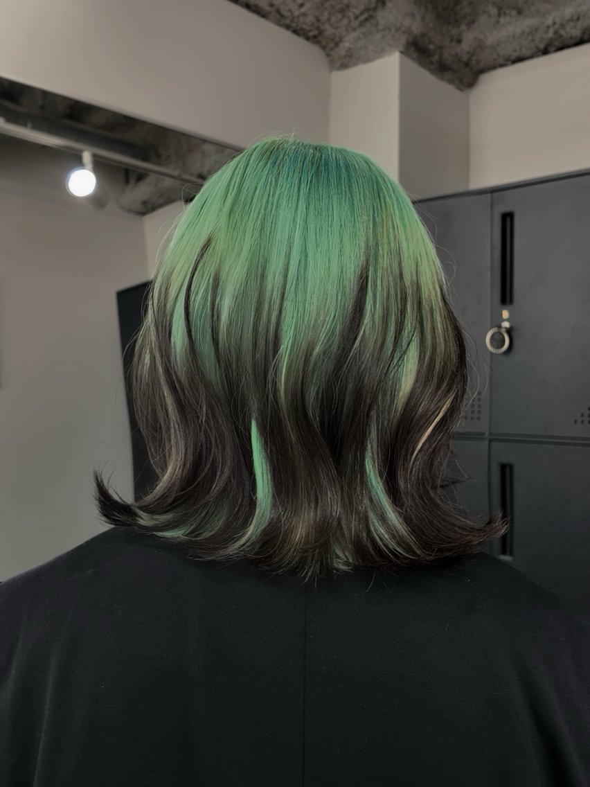 ショート カラー デザインカラー ミント カット ヘアカラー トリートメント ハイトーン/ボブ デザイン/戸羽新宿のヘアスタイル