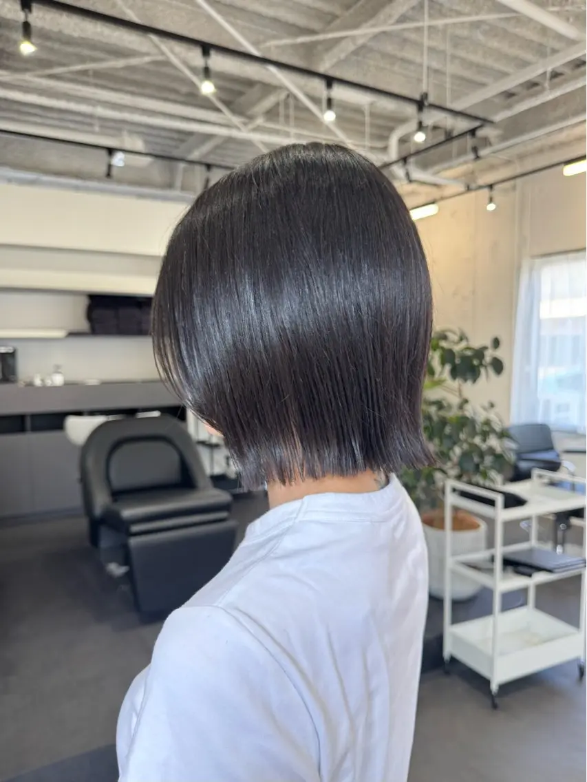 ミディアム MINA ミナのヘアスタイル