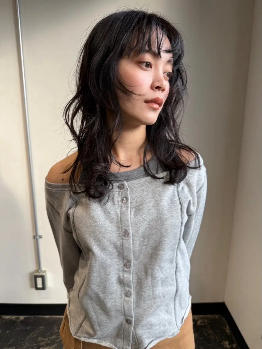 セミロング レイヤーカット 高橋 かなのヘアスタイル