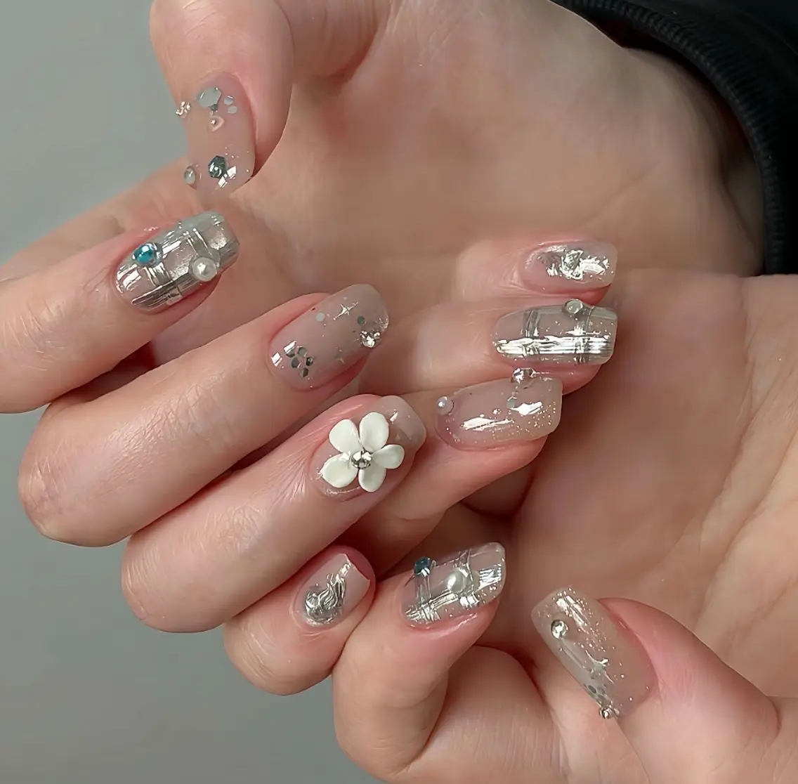 ネイル ハンドネイル ハンドケア 🍑 momo_nailのネイルデザイン
