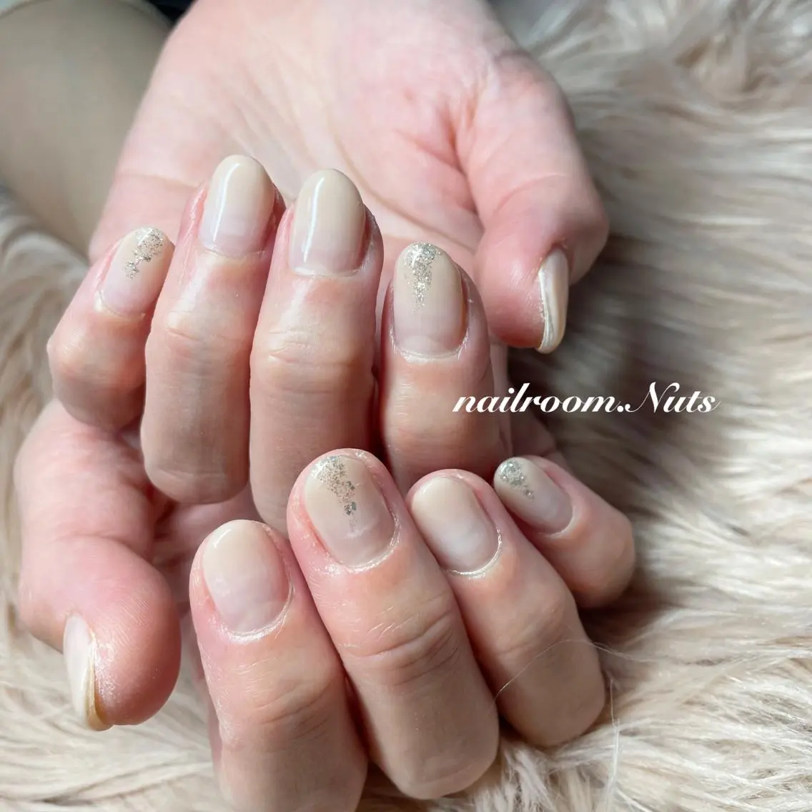 ネイル ハンドネイル nailsalon Nutsのネイルデザイン