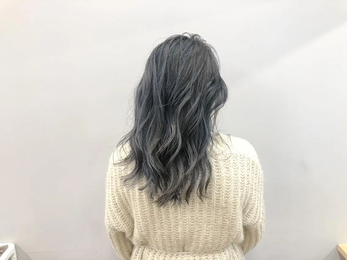 セミロング カラー ヘアカラー 関 京磨のヘアスタイル