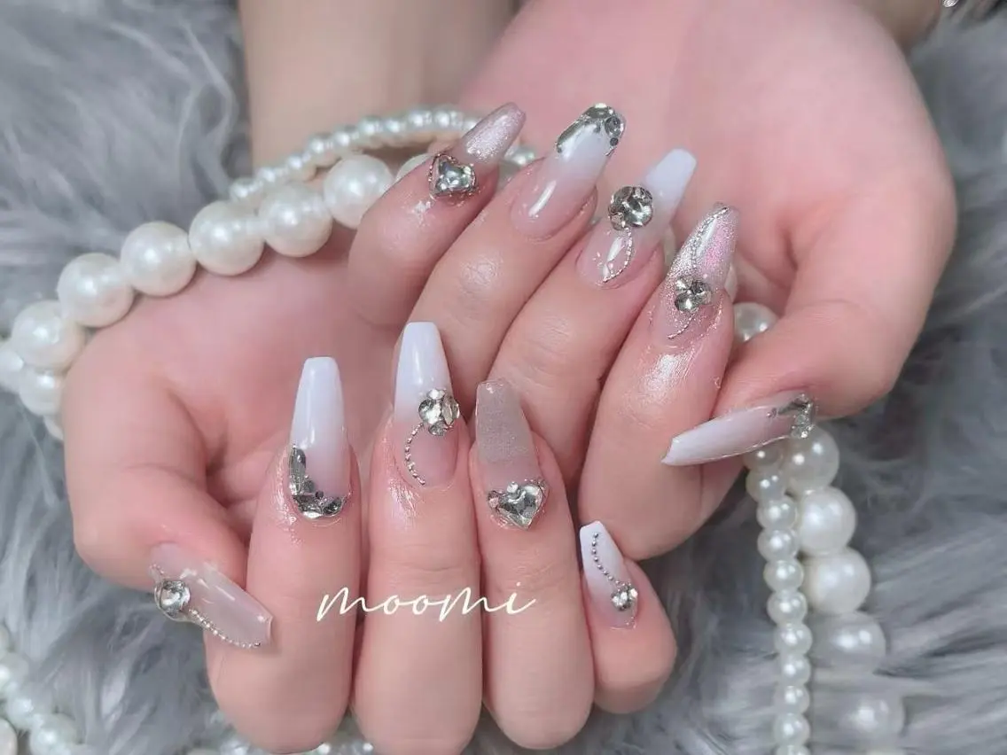 ネイル 長さ出し ジェルネイル グラデーション 韓国ネイル マグネットネイル moomi nail スカルプ専門のネイルデザイン
