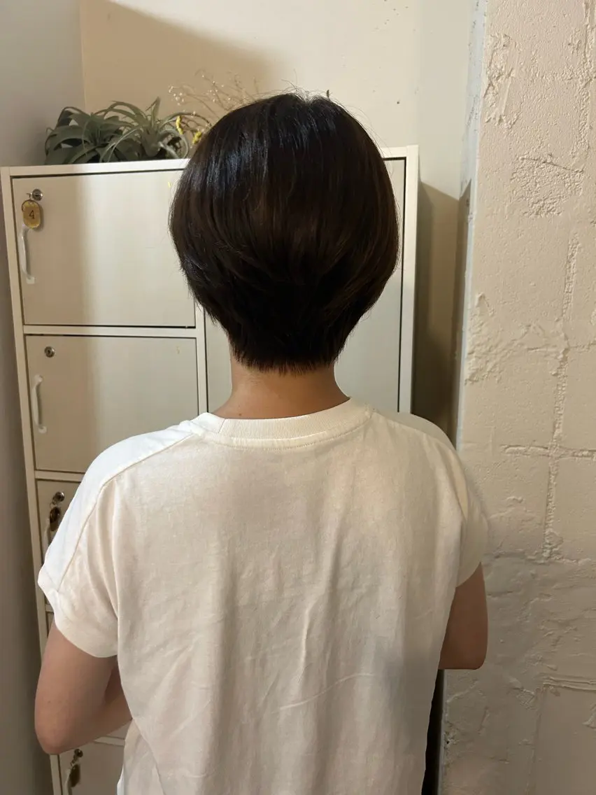 ショート stylist 倉本恋のヘアスタイル