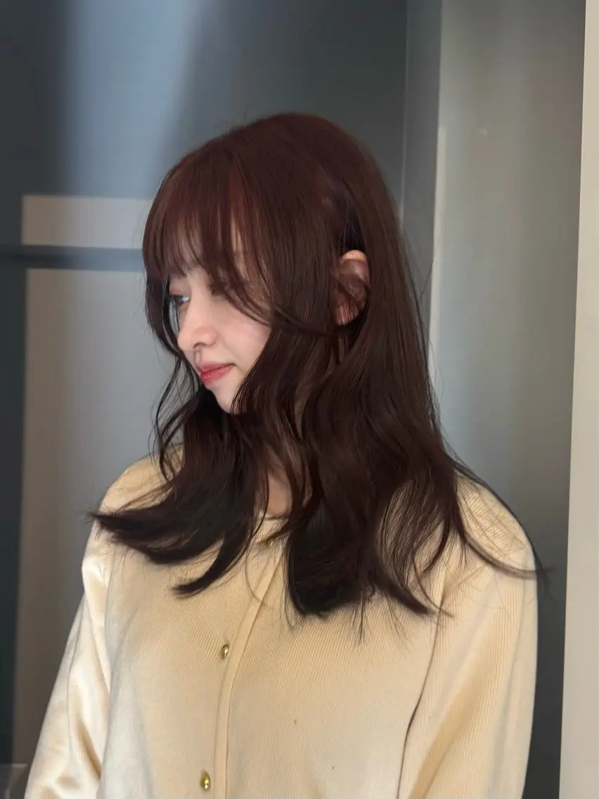 セミロング カラー ワンカールで盛れる レイヤー🎀Macoのヘアスタイル