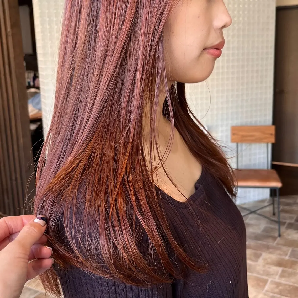 ロング カラー ブリーチ ブラウンカラー ブリーチなしカラー オレンジ オレンジブラウン ヘアカラー 中村 友香のヘアスタイル