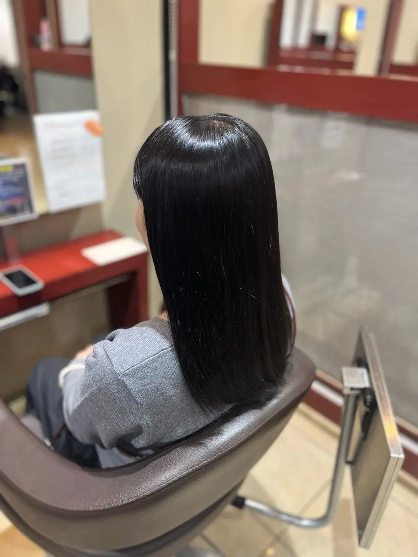 カラー ヘアカラー トリートメント 伊部 しづきのヘアスタイル