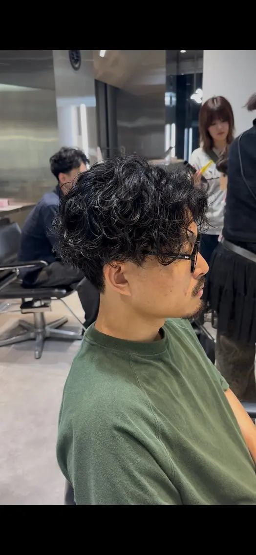 ショート パーマ メンズ メンズパーマ ツイストスパイラルパーマ スパイラルパーマ 似合わせパーマ🔥 河浪 大智のヘアスタイル