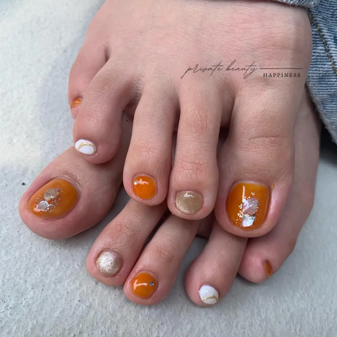 ネイル フットネイル シンプルネイル 夏ネイル happiness nailのネイルデザイン