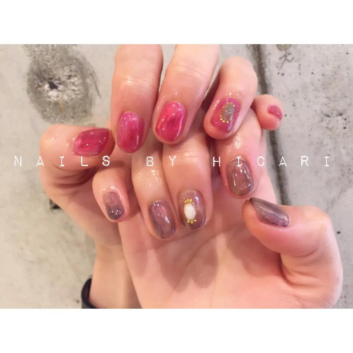 ショート カラー ネイル マツエク・マツパ ジェルネイル ニュアンスネイル パラジェル illum hicariのネイルデザイン