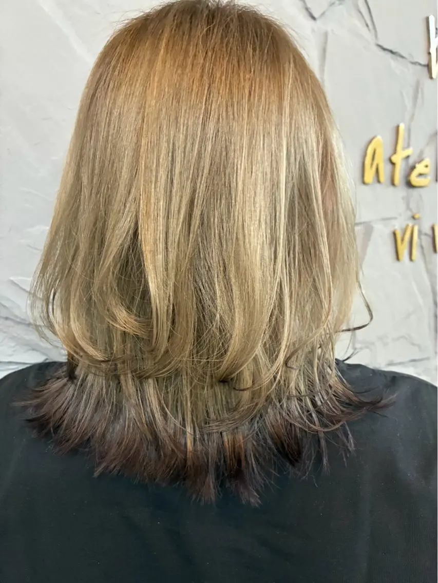ミディアム 森 まりのヘアスタイル
