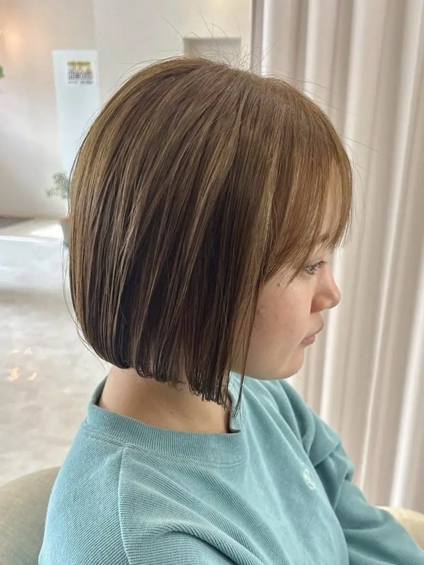 ショート カット センターパート 韓国ヘア・綾也のヘアスタイル