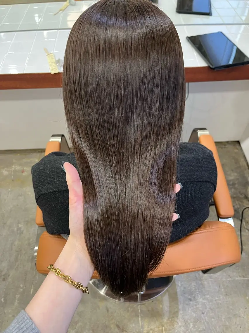 ロング Sanaダブルカラー ✨️パルコ徒歩1分のヘアスタイル